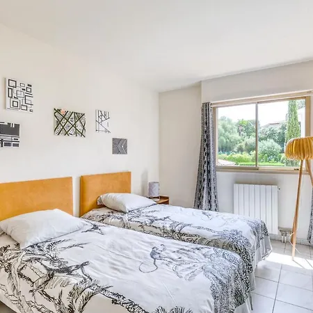 Apartament Le Parc Du Lion Saint-Raphaël